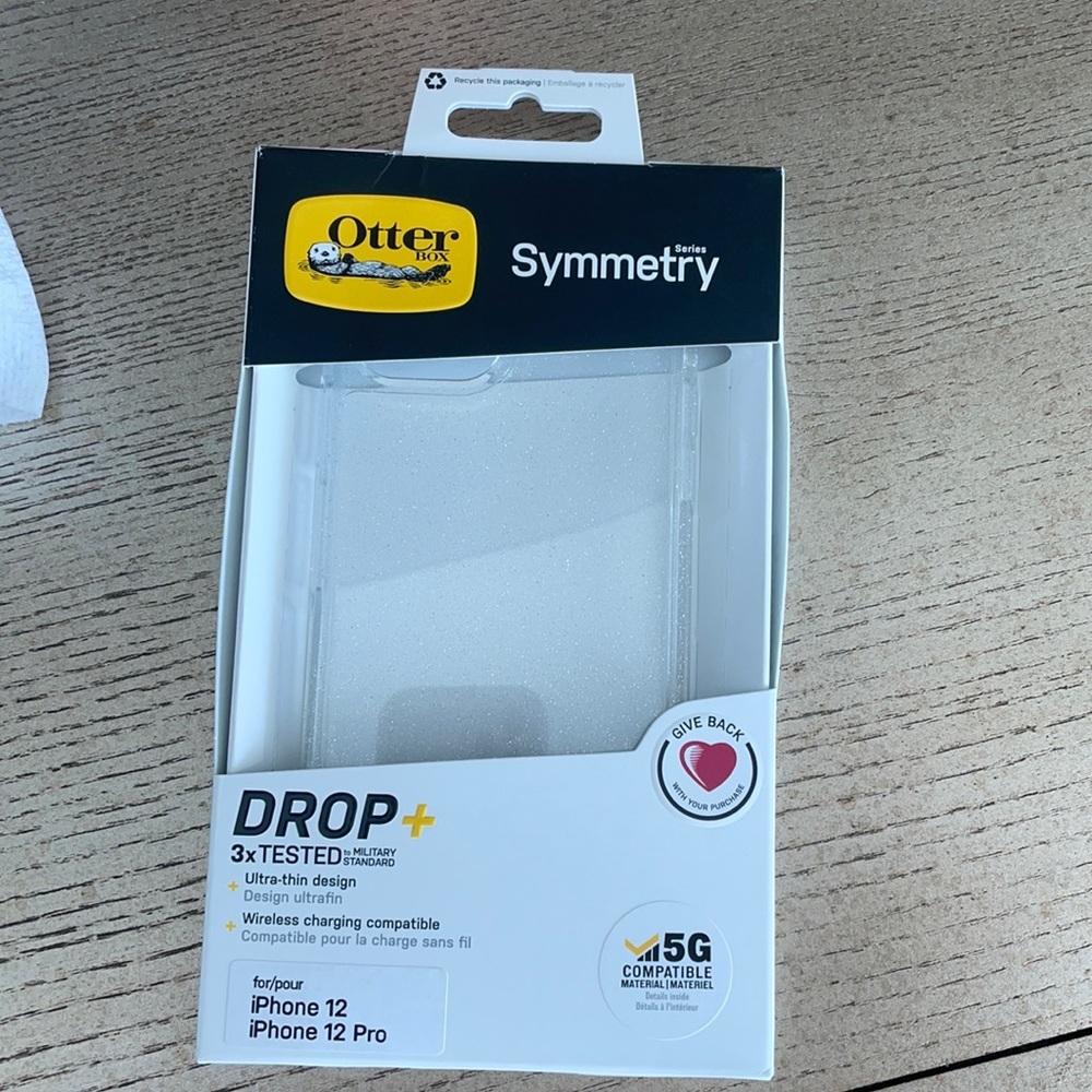 Otter box iPhone 12/12 pro case